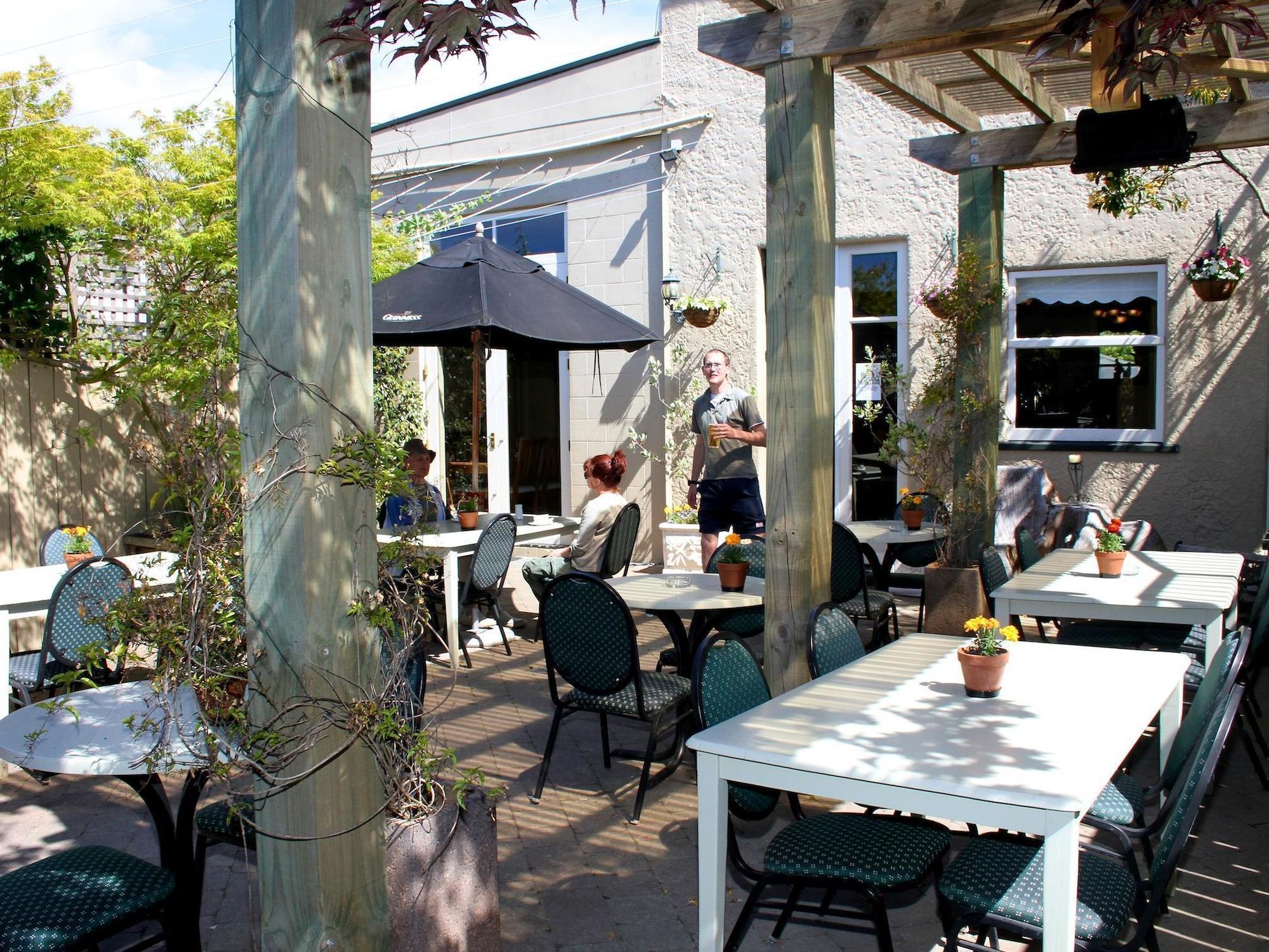 The Prince Albert Backpackers & Bar Nelson Eksteriør bilde